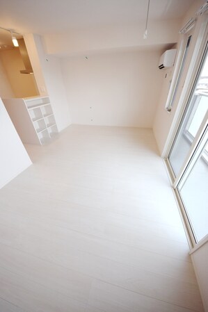 SPIRAL TOWN(スパイラルタウン)の物件内観写真